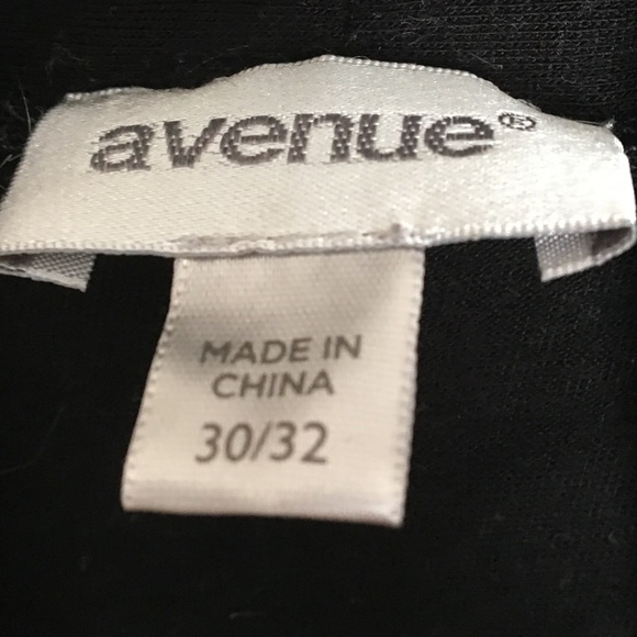 Avenue Black Sweater- Size 30/32 - Picture 2 of 4
